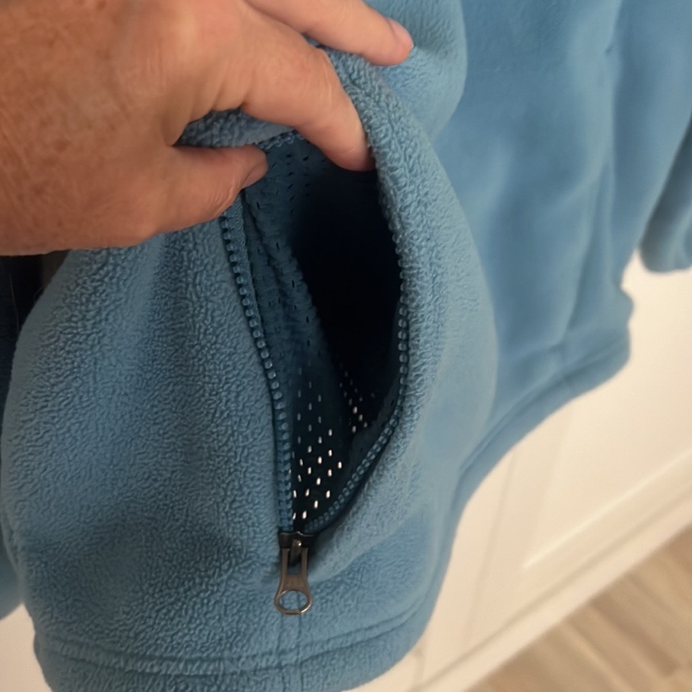 L.L. Bean Quarter Zip Fleece L - Picture 3 of 8